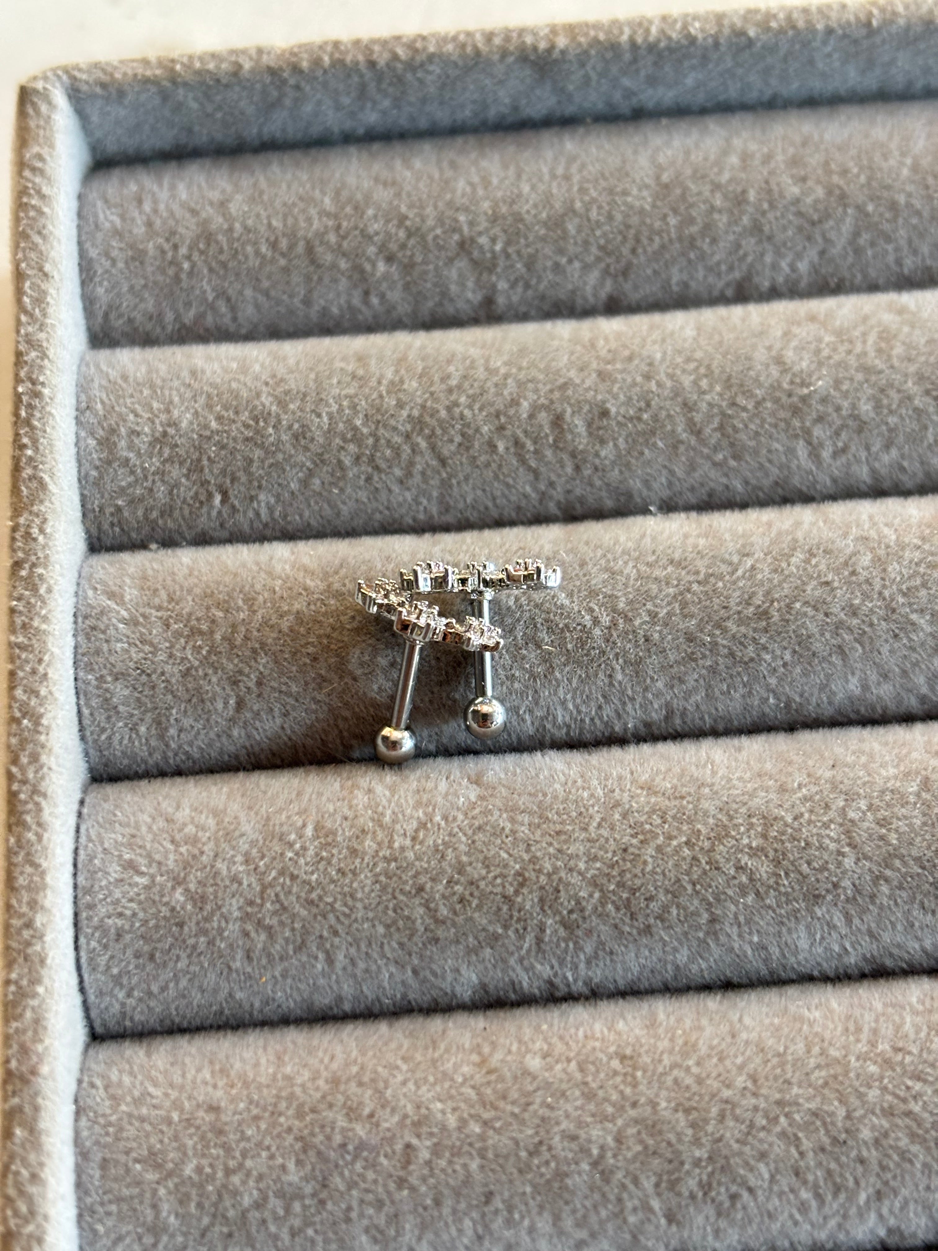 Golden Diamond Blossom stud