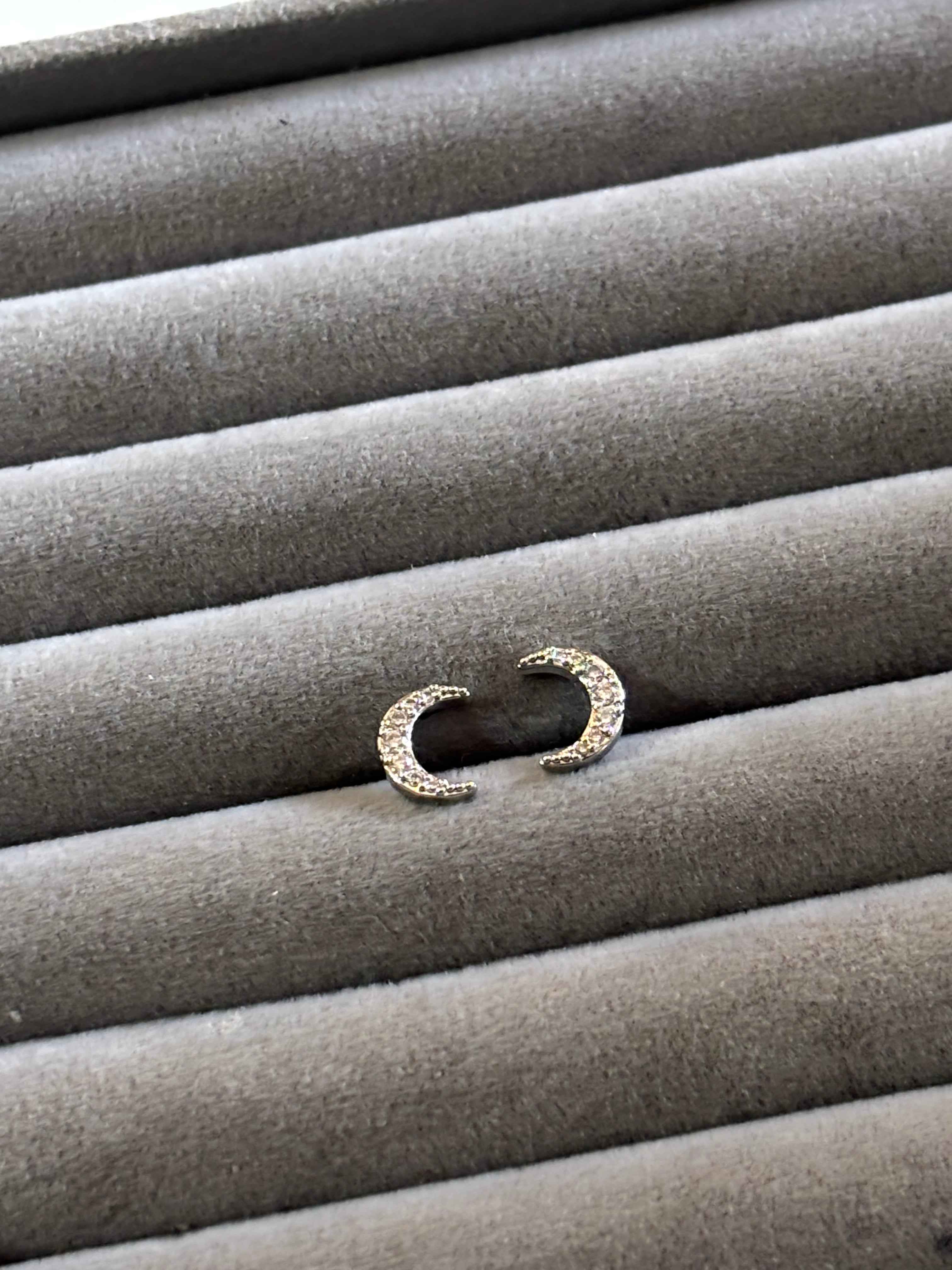 Crescent Moon second stud
