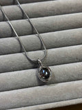Black hollow crystal chain