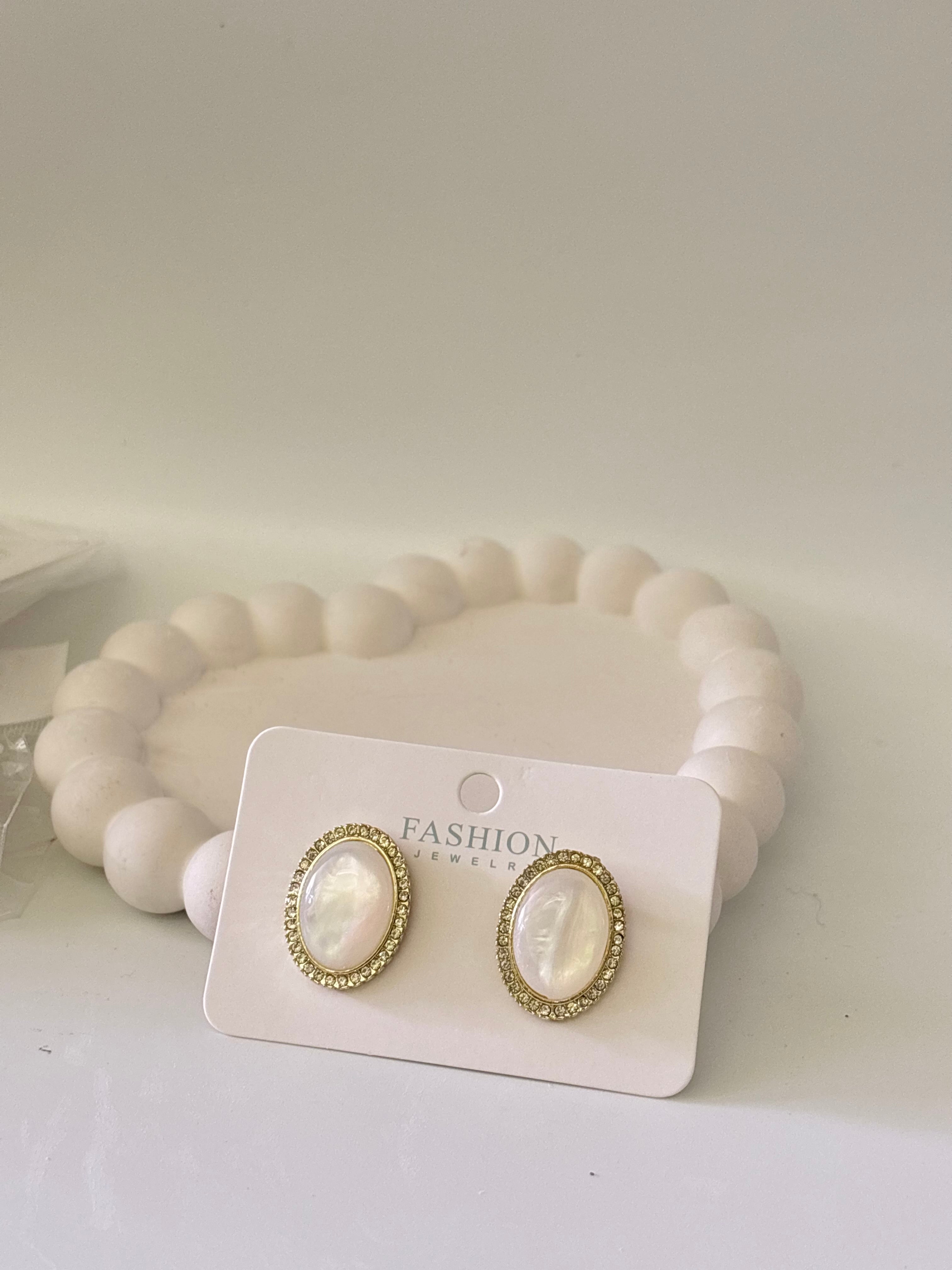 Korean earring H012