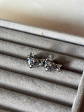 Blue stone fox stud