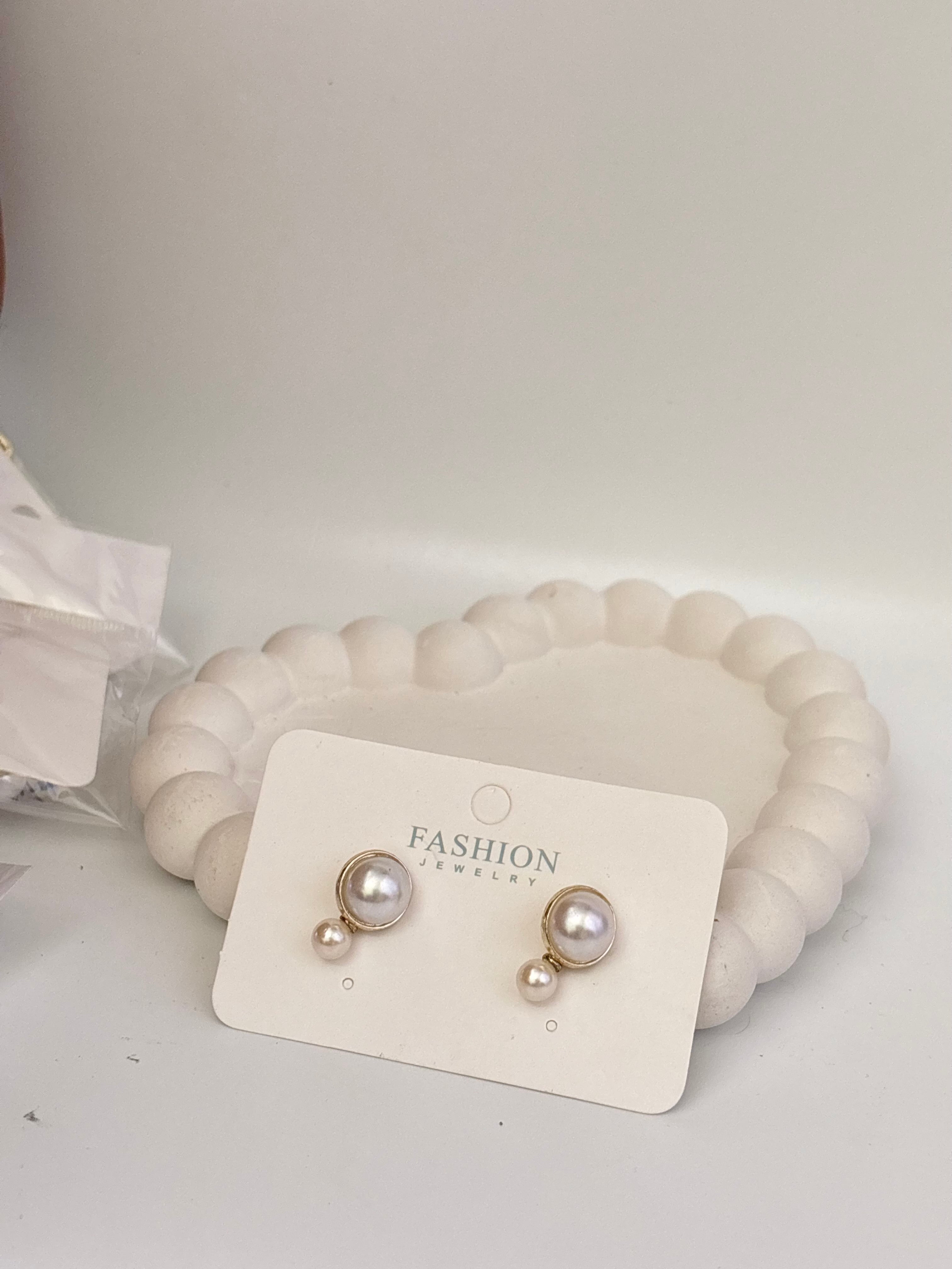 Korean earring H006