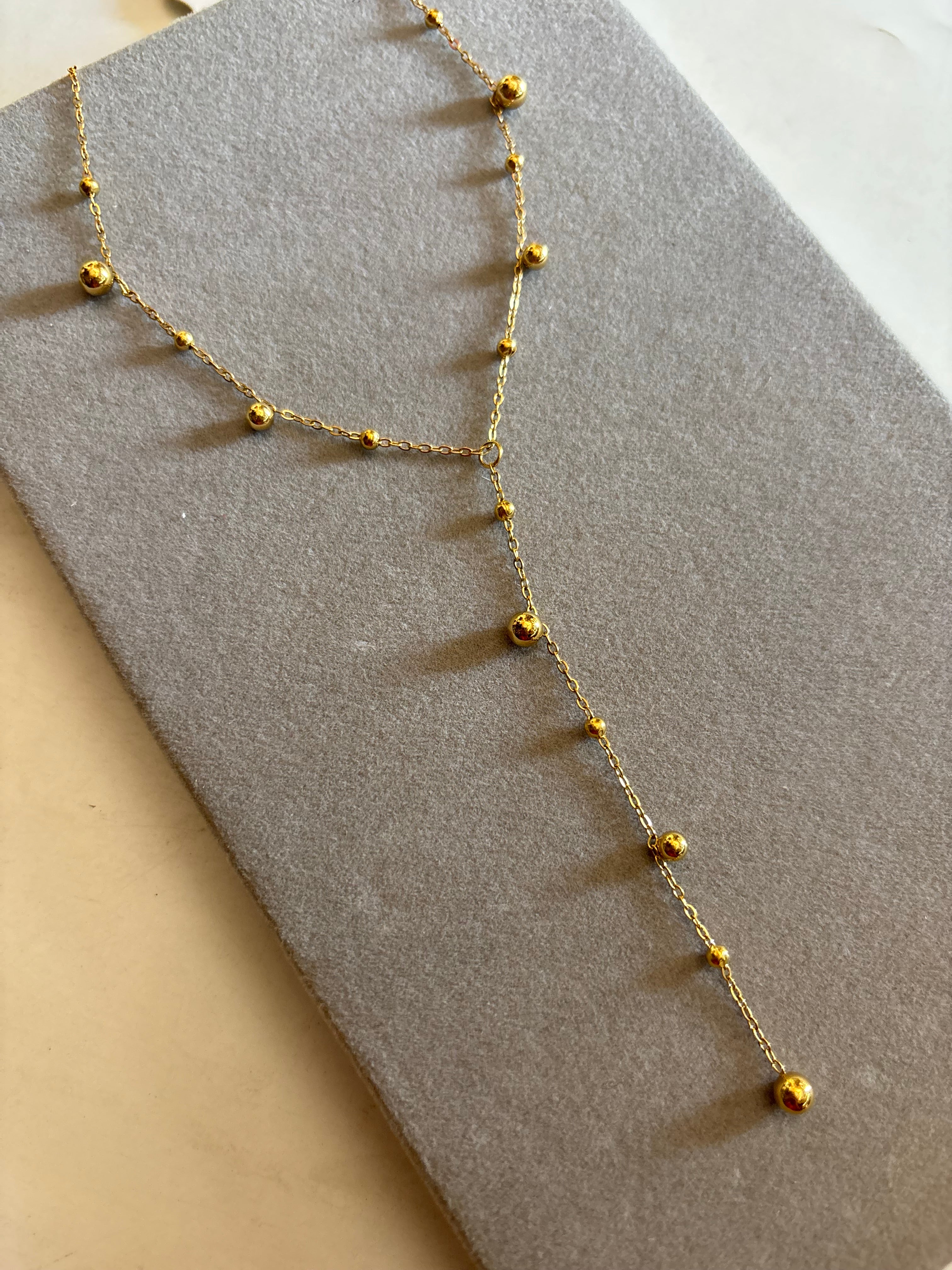Beads lariat necklace