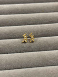Leaves of wisdom piercing