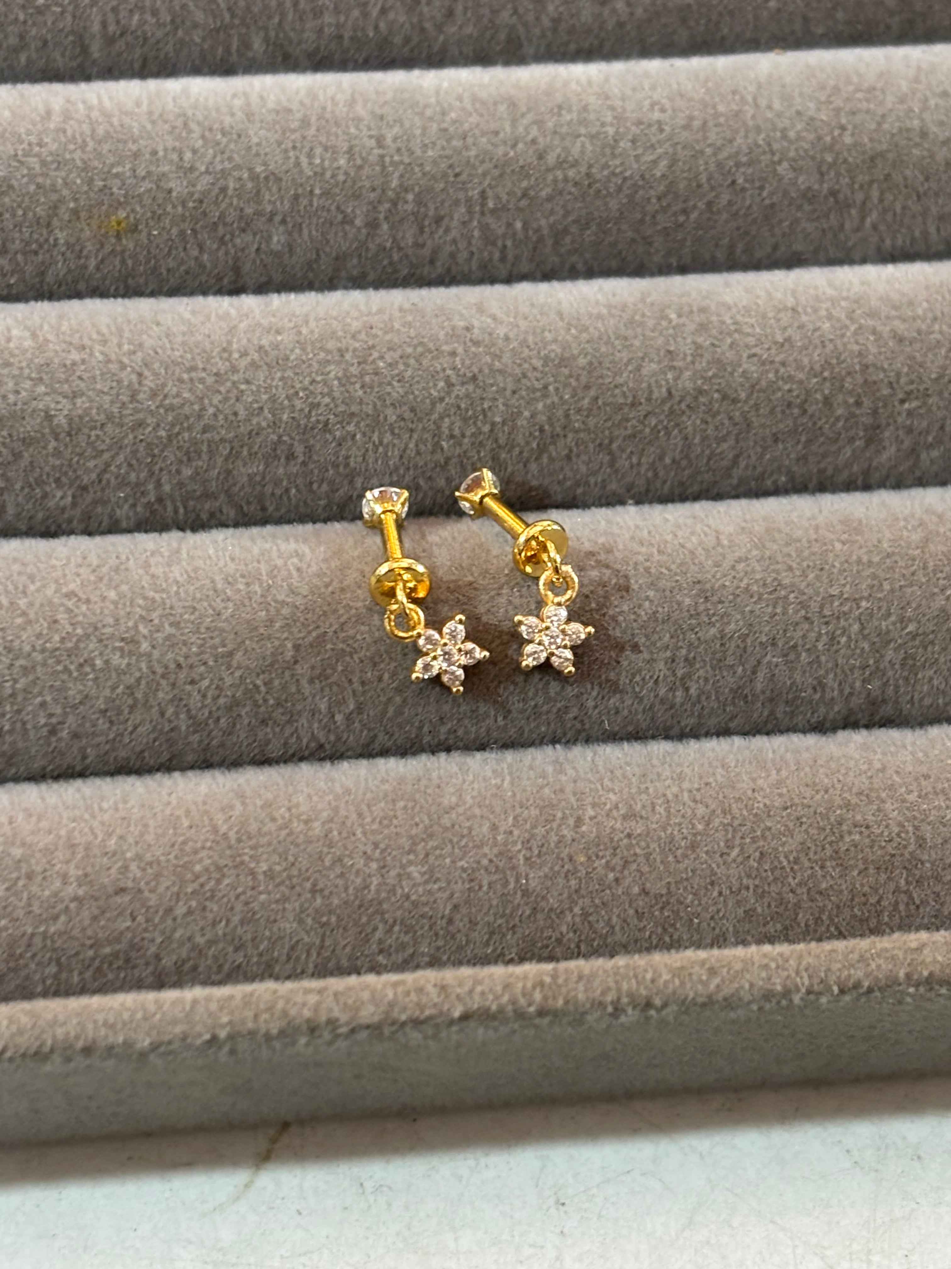 Floral upper helix piercing