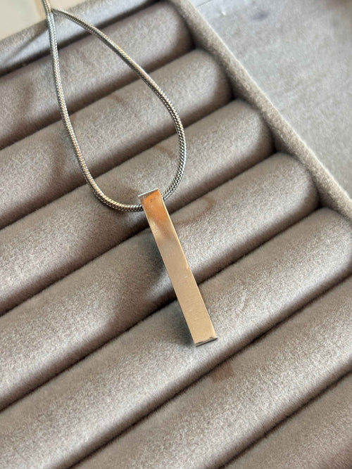 Bar pendant chain