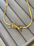 Knotted bow necklace - Hirulythings