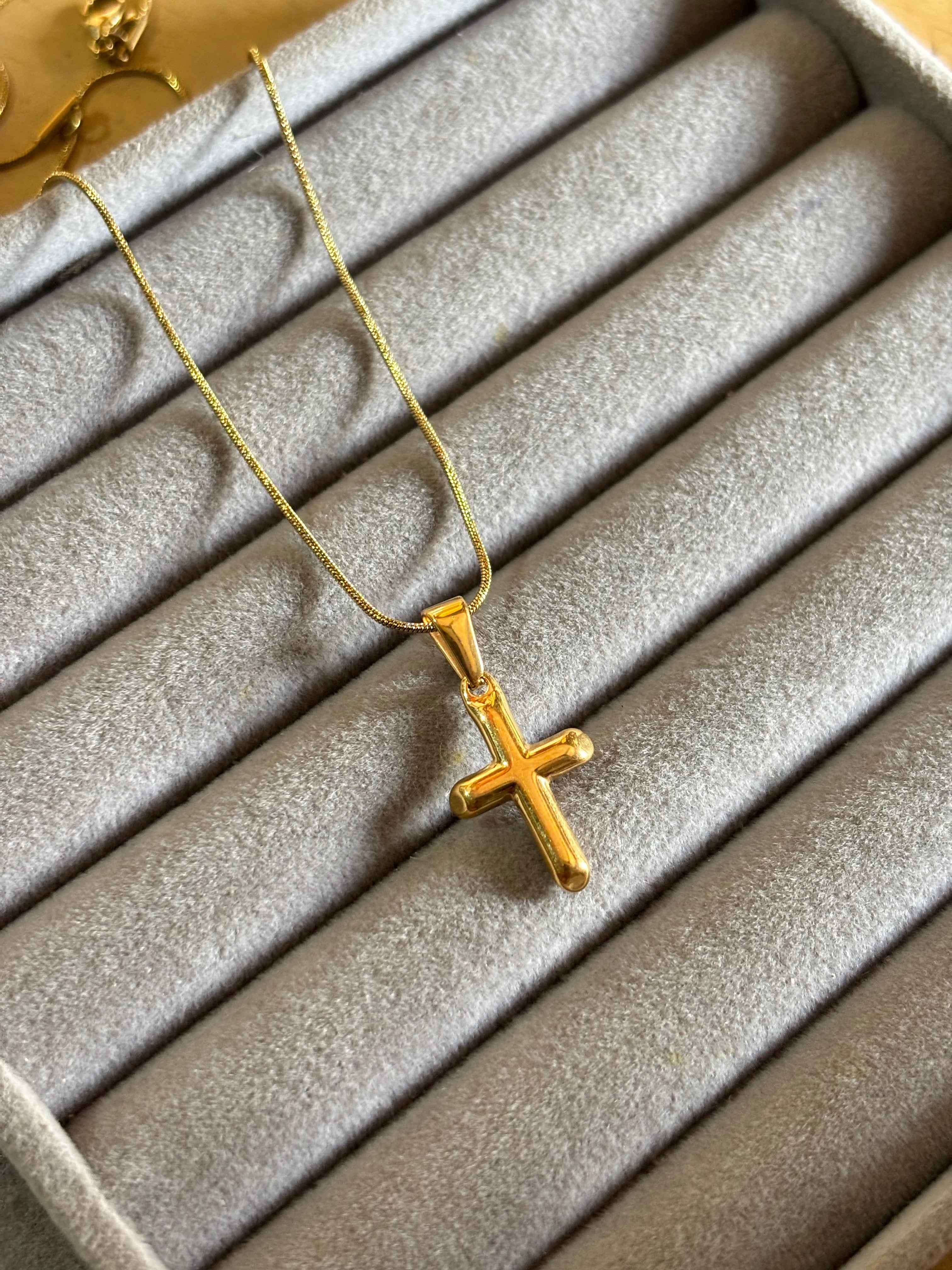 Holy cross chain