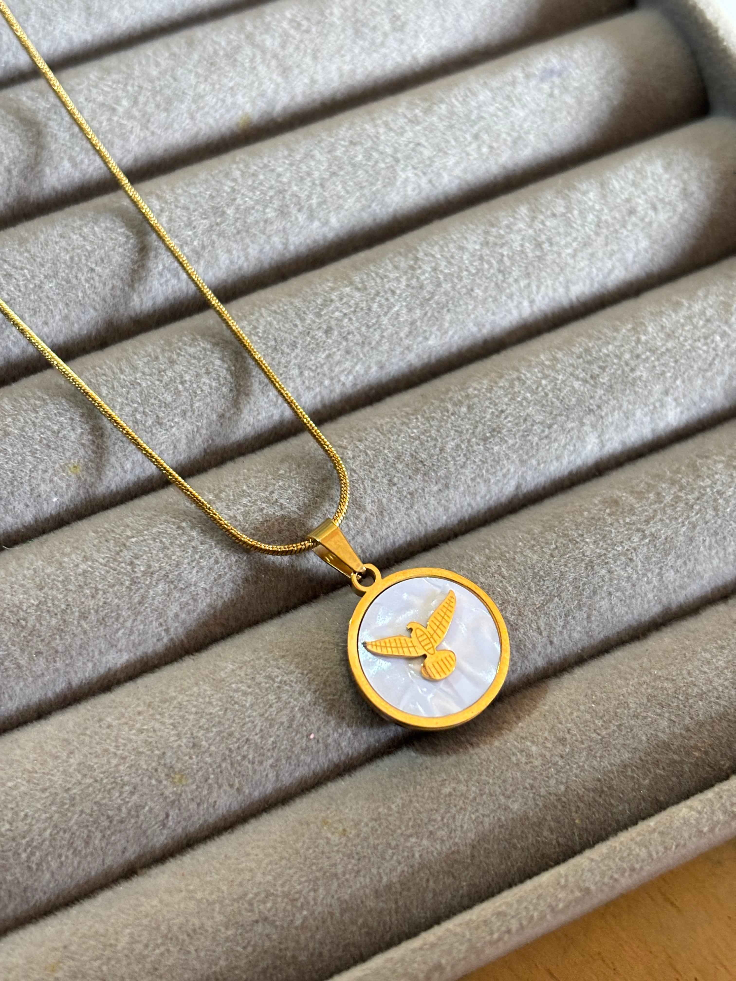 White eagle chain