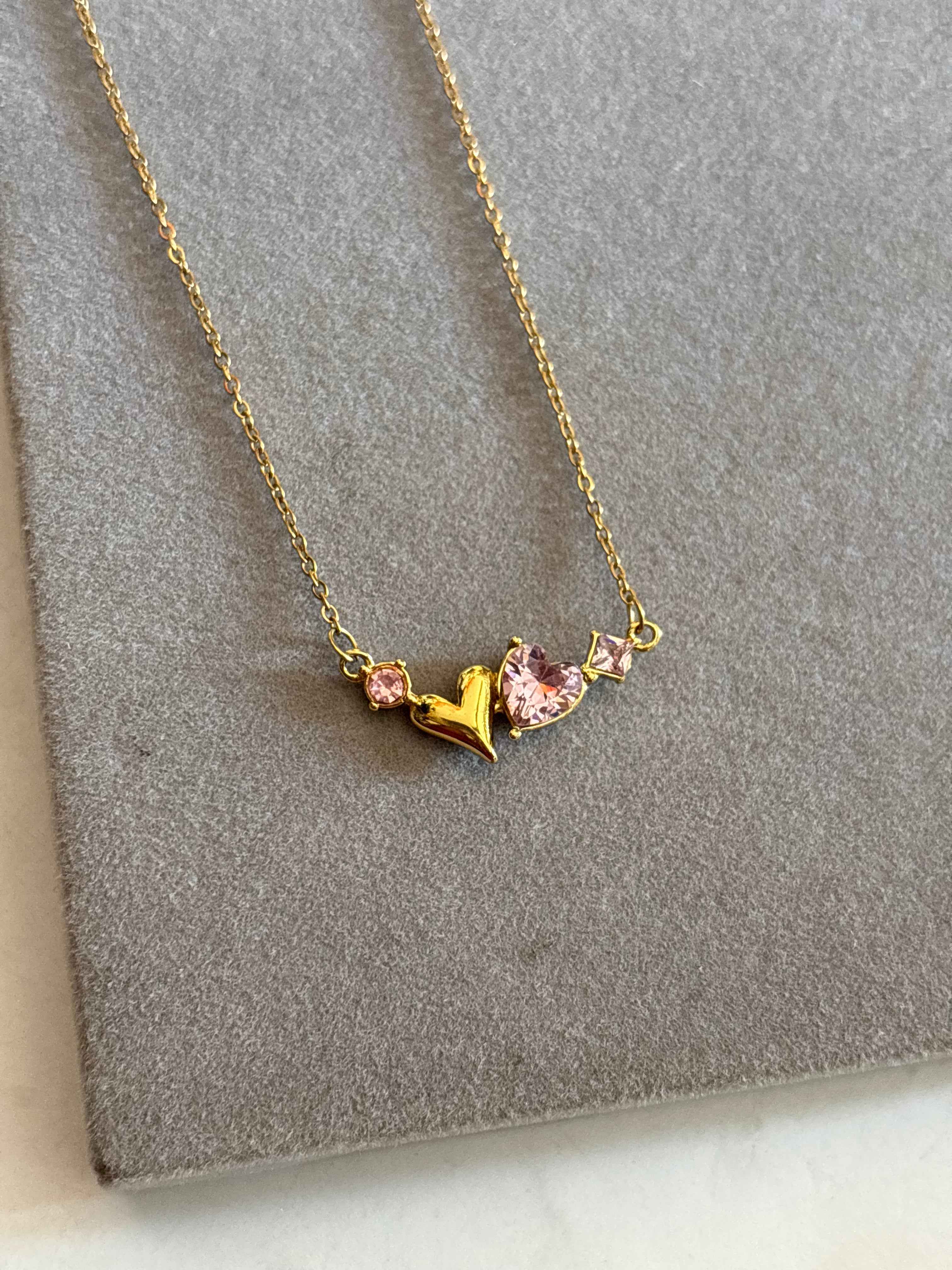 Pink and solid heart necklace - Hirulythings