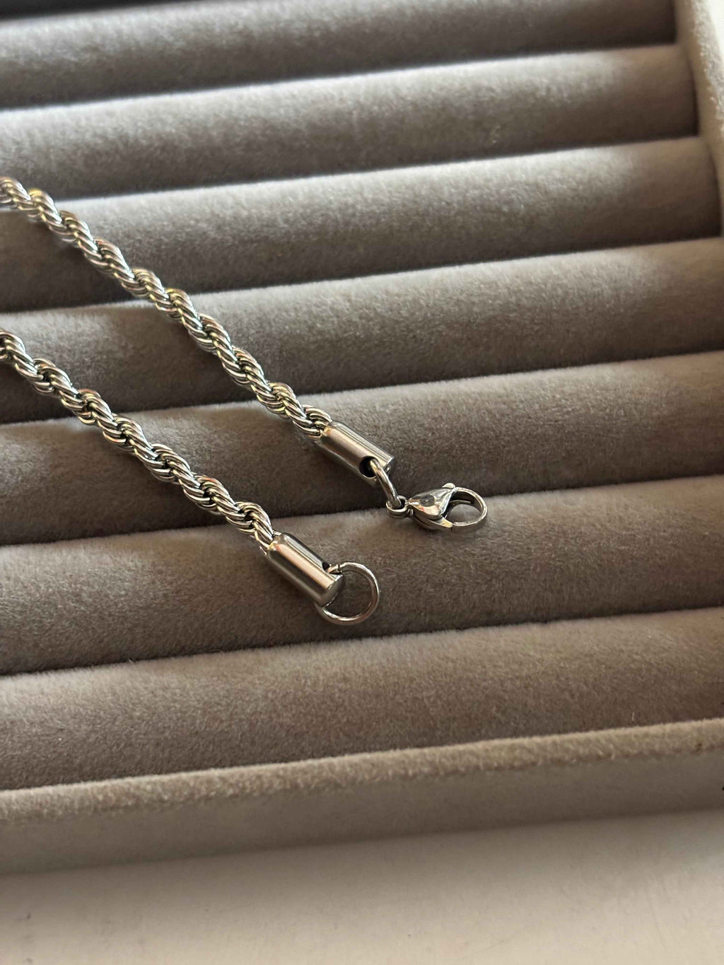 Rope bracelet