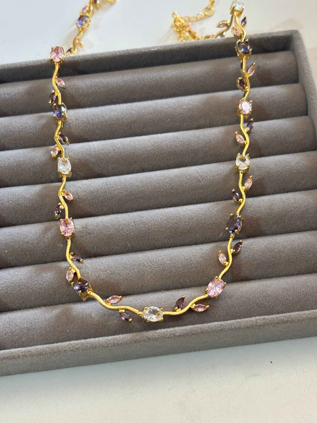 Tulip necklace - Hirulythings
