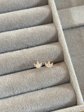 Crown stud