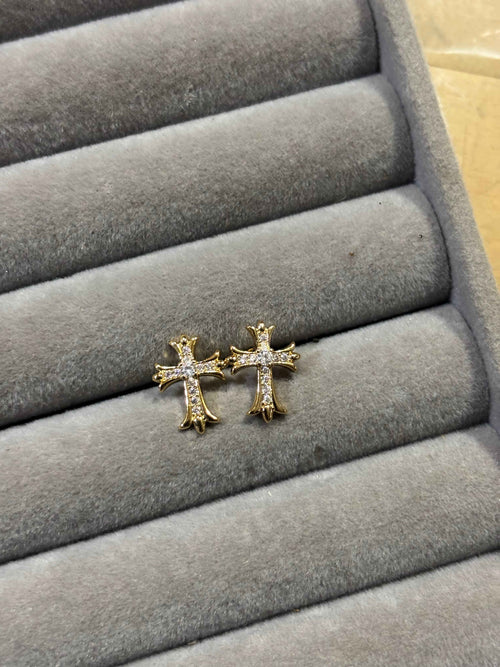 Chrome Hearts cross stud