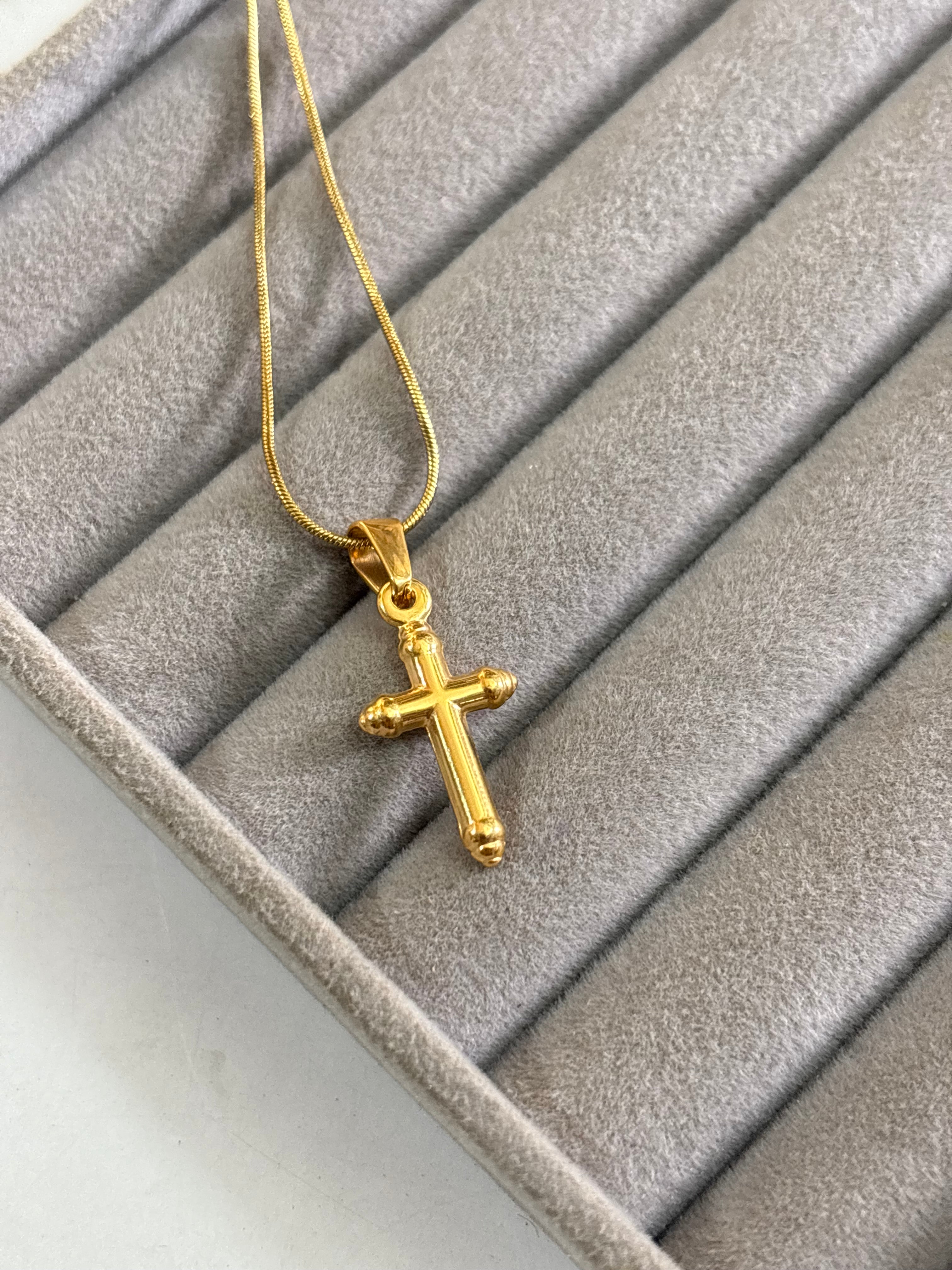 Noir cross chain