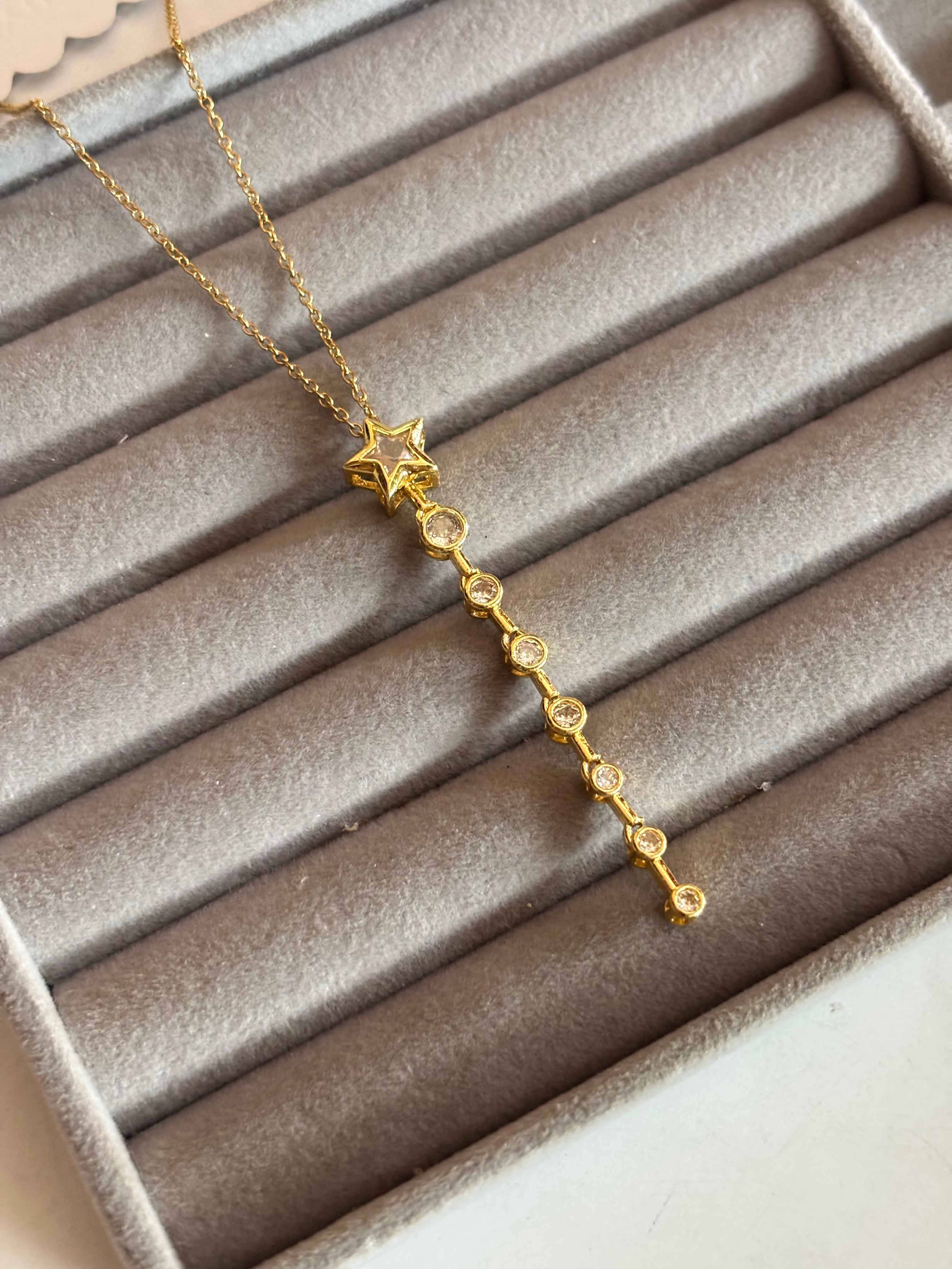 Star drop necklace - Hirulythings