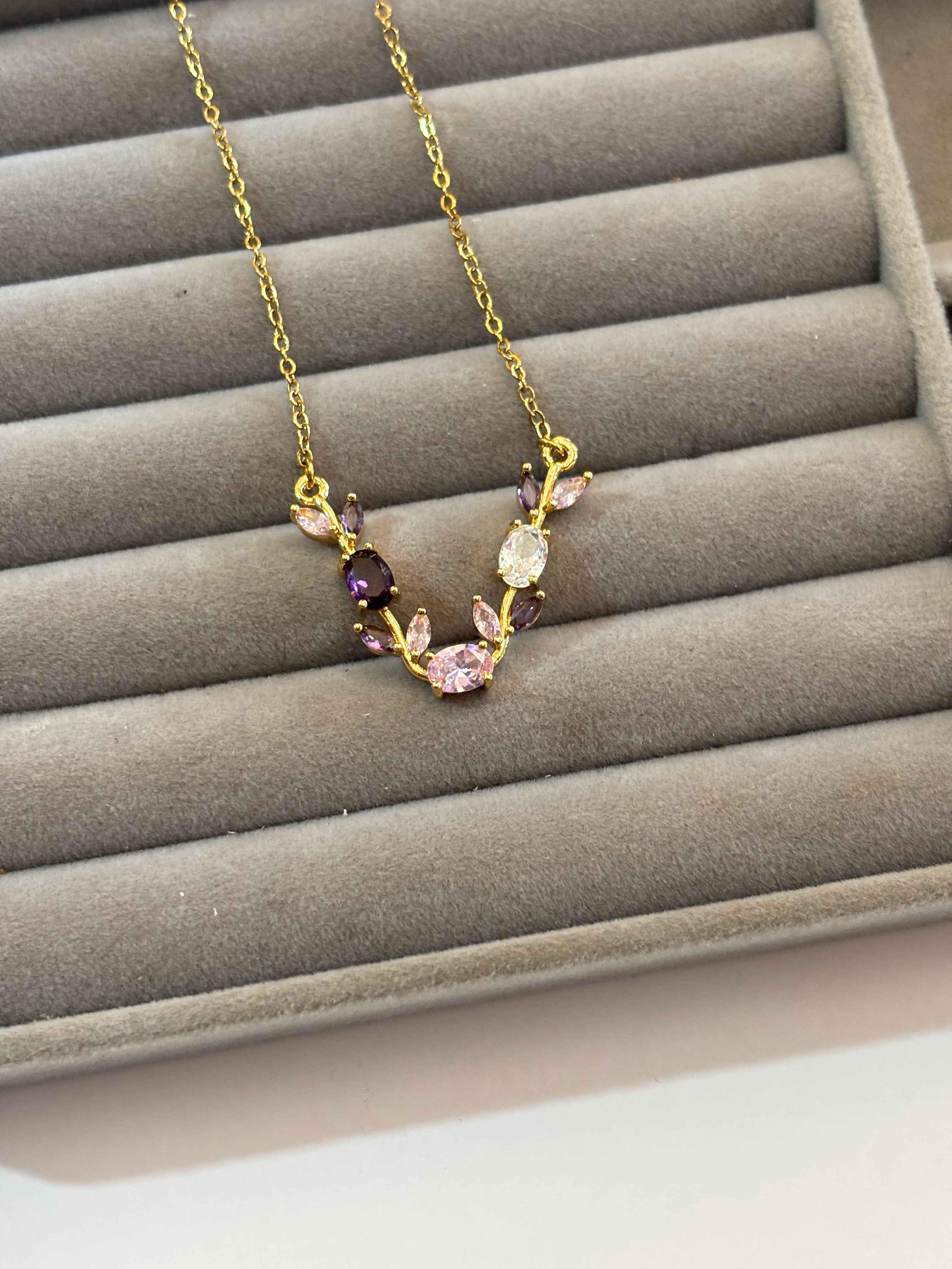 Tulip minimal necklace - Hirulythings