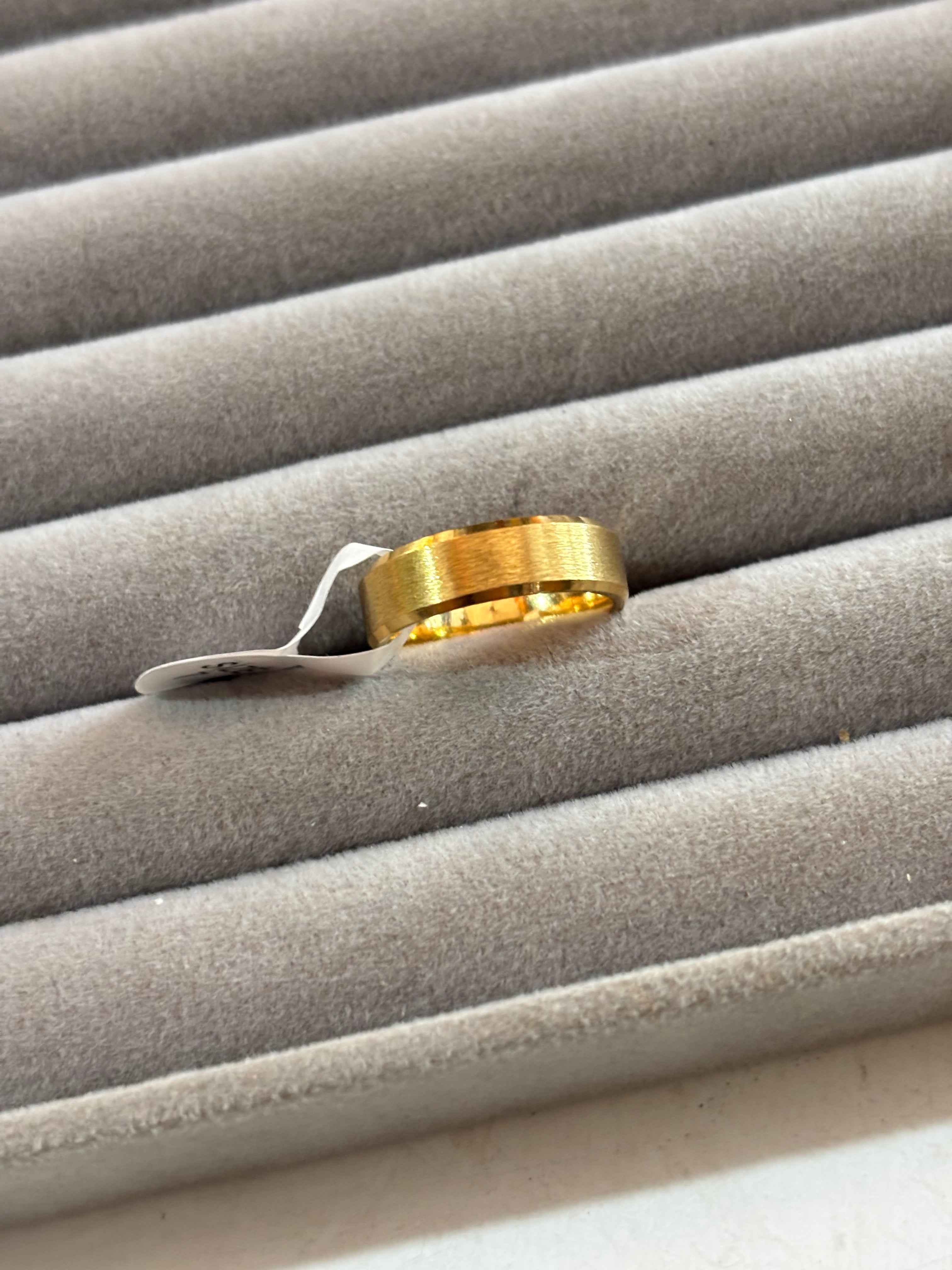 Gold matte Ring