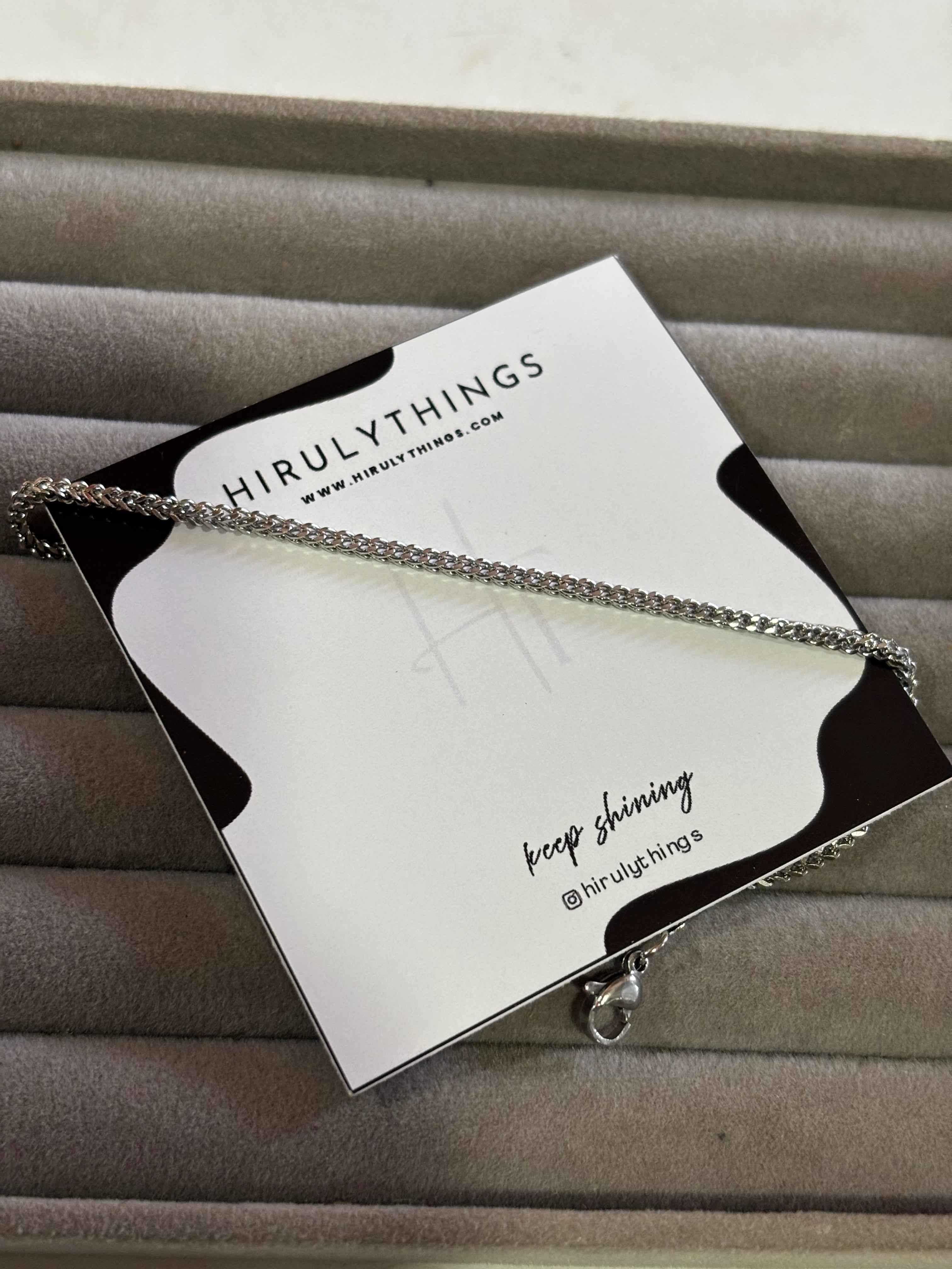 Square link bracelet