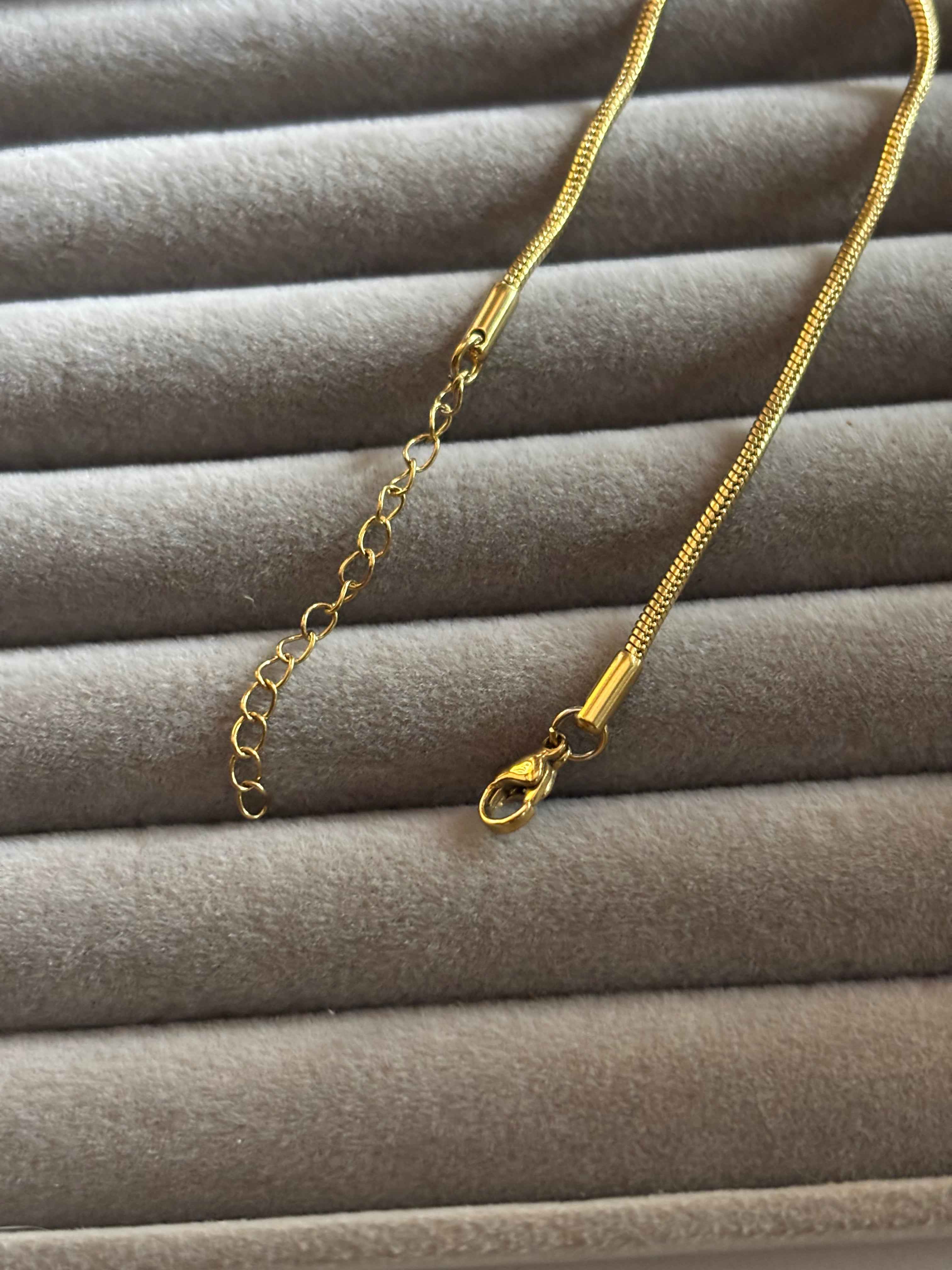 Bold link bracelet Adjustable