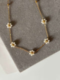 Beaded pearl floral necklace - Hirulythings