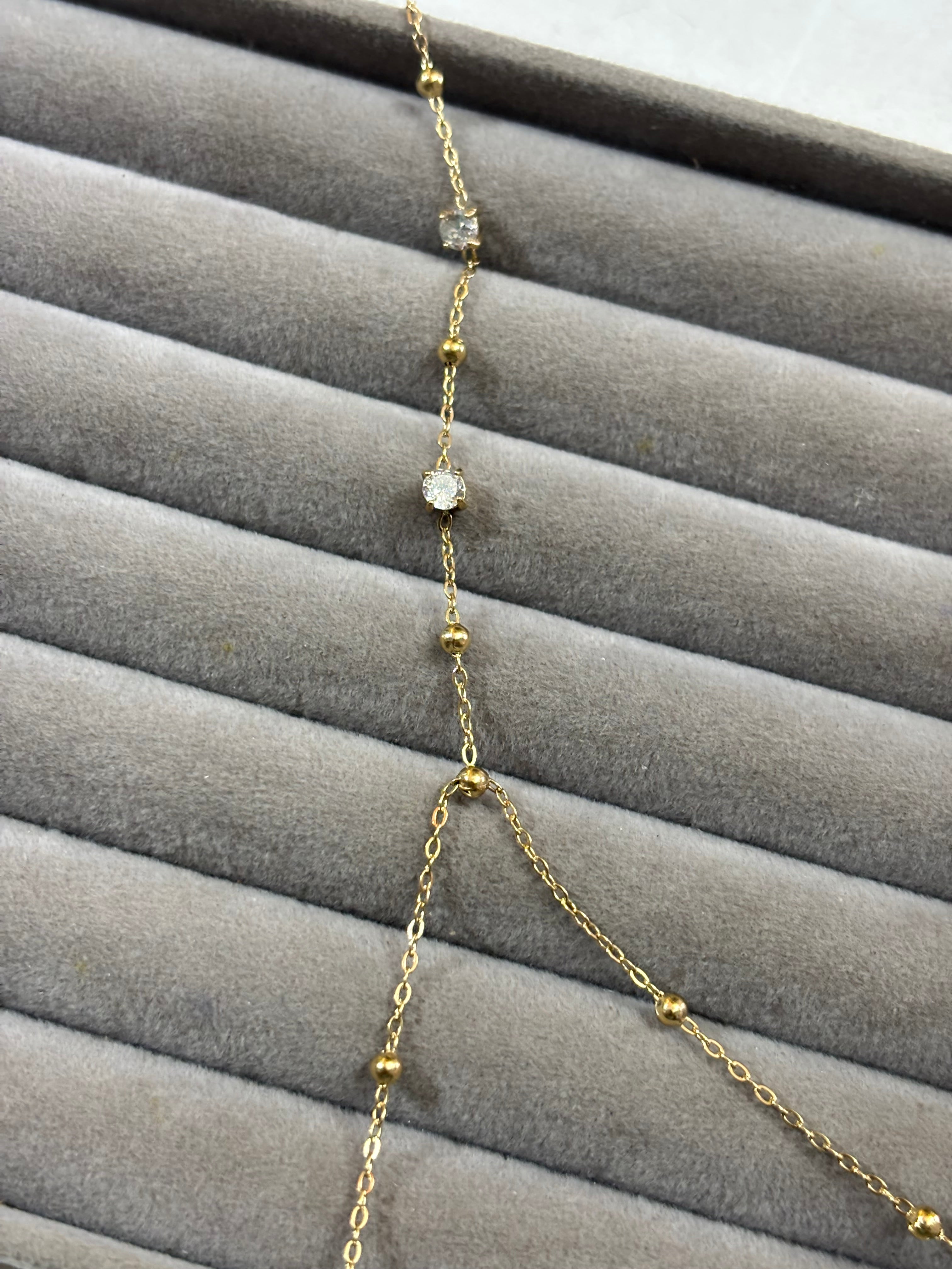 Round solitaire handchain