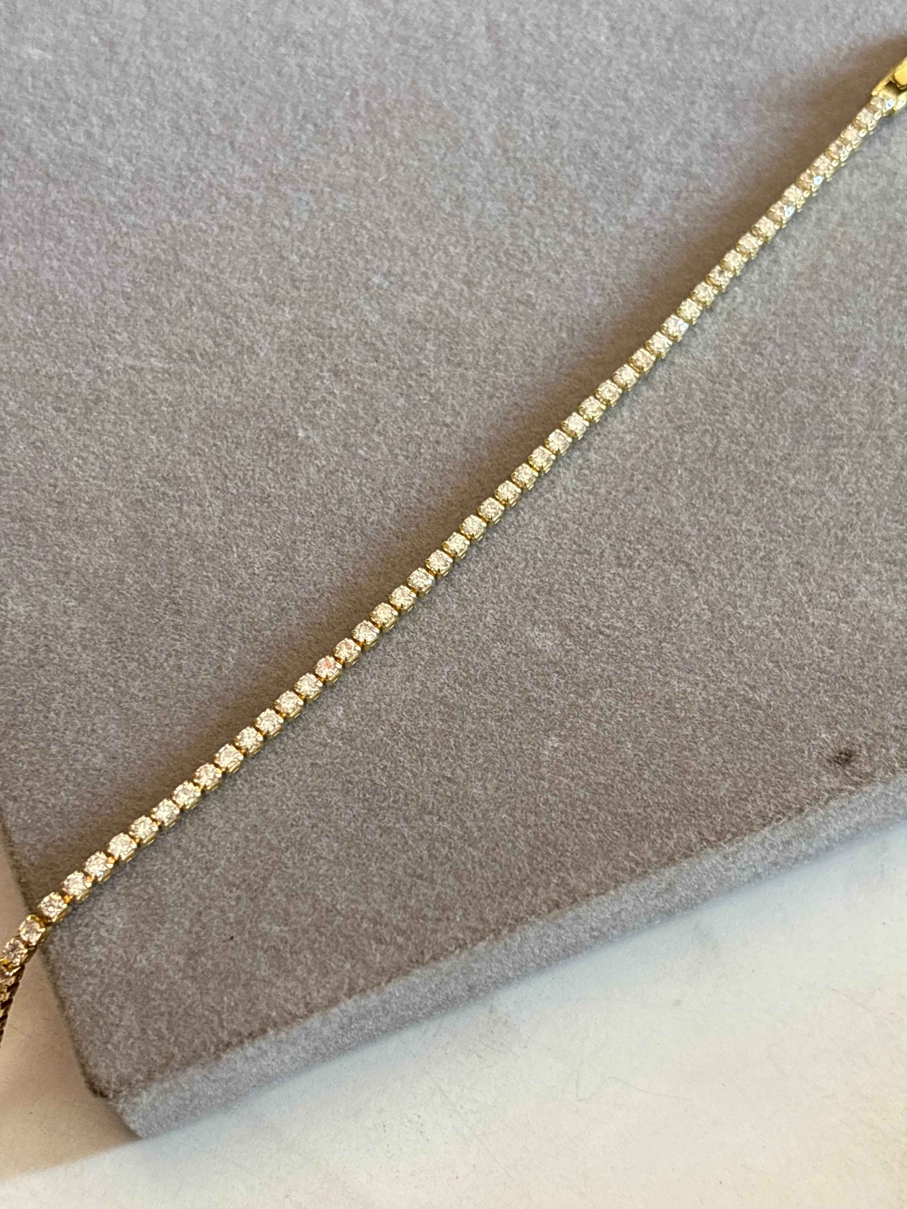 Tennis Bracelet - Hirulythings