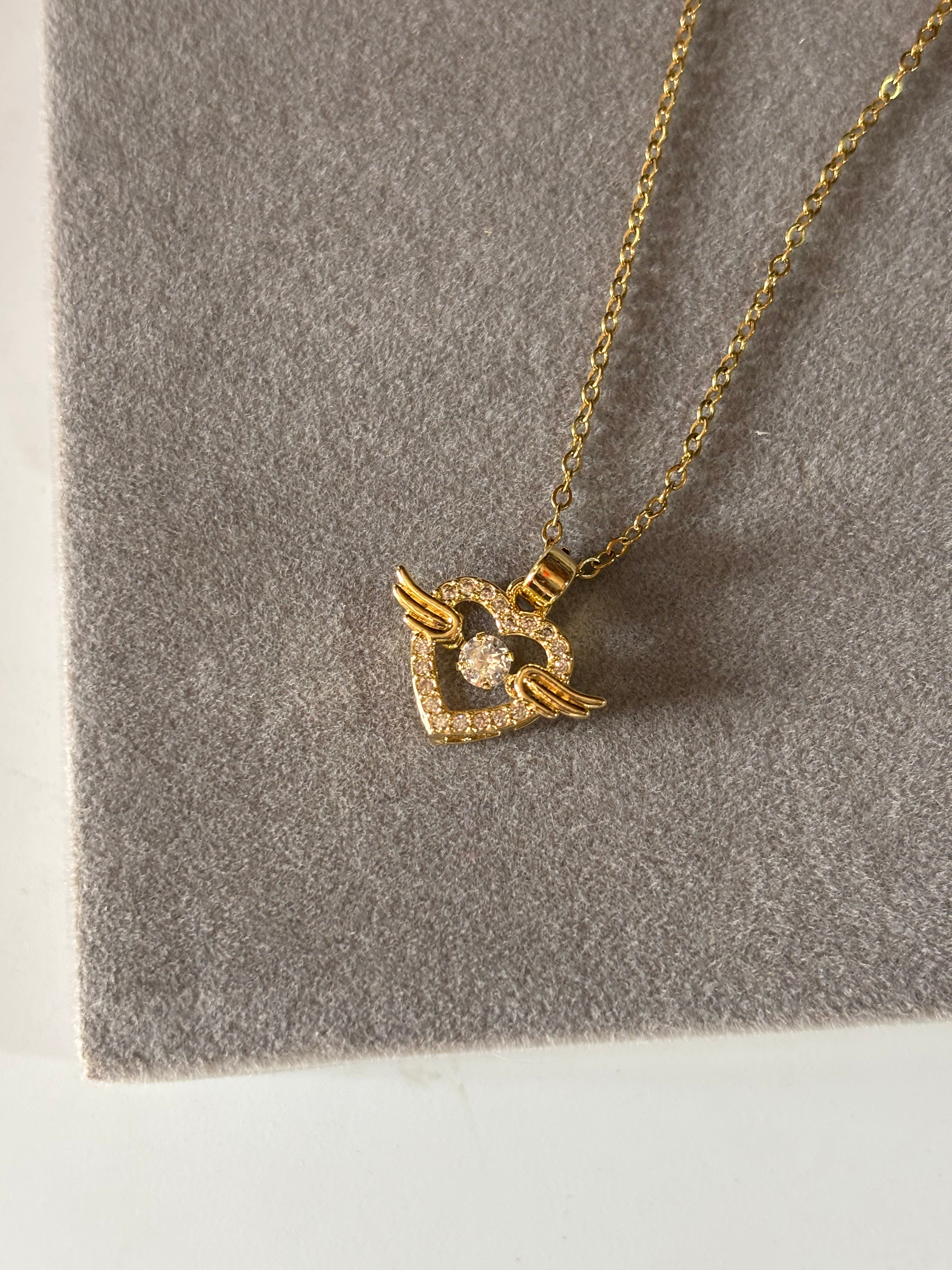 Wings of love necklace