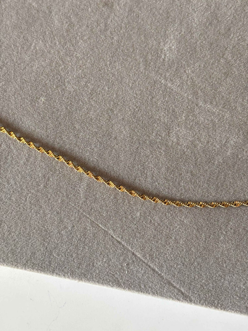 TRADITIONAL WHEAT HIP CHAIN - Hirulythings